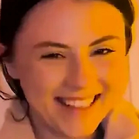 Близнецы Мун Голая