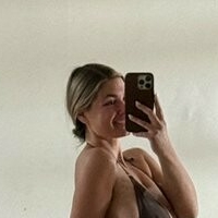 Урсписииталиан Голая