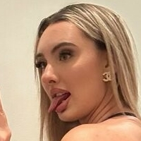 валекьют Голая