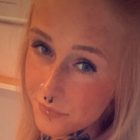 Ванесса Хойерт Голая