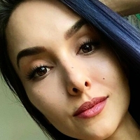 Ванесса Серрос Голая