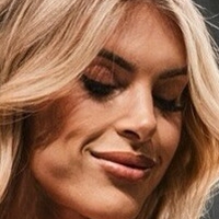 Уитни Лобро Голая