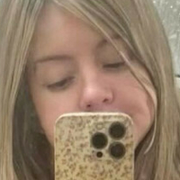 Сноуикс Голая