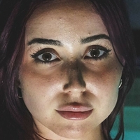 Кстэйви Голая