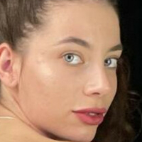 Яна Кучерява Голая