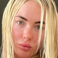 Йогатрейнервип Голая