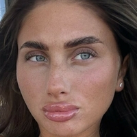 Юрдадсфавв Голая