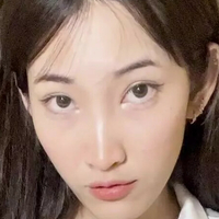 Юмико Изум Голая